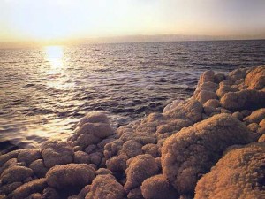 البحر الميت 2 300x225 صور و معلومات عن البحر الميت THE DEAD SEA